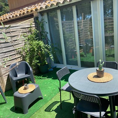 Un Duplex Pour 4 Personne Residence De Vacances Arles Exterior foto